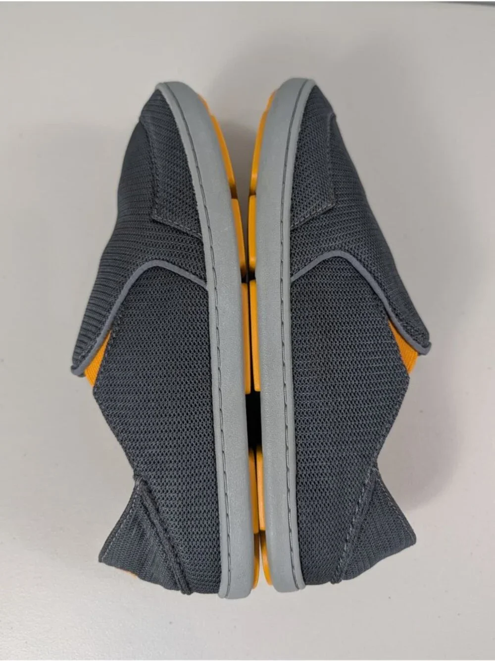 olukai Nohea mesh men's gray slip-on shoes size 9.5